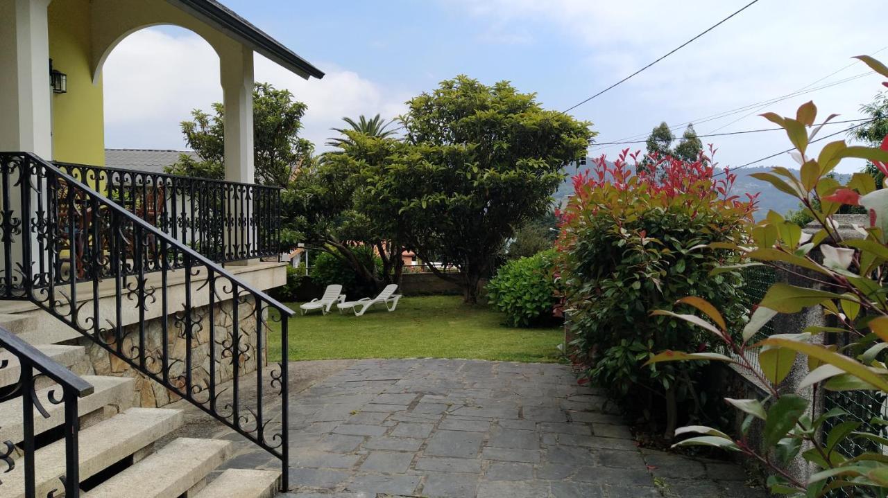 Fene Casa Con Jardin En La Playa De Almieiras 빌라 외부 사진